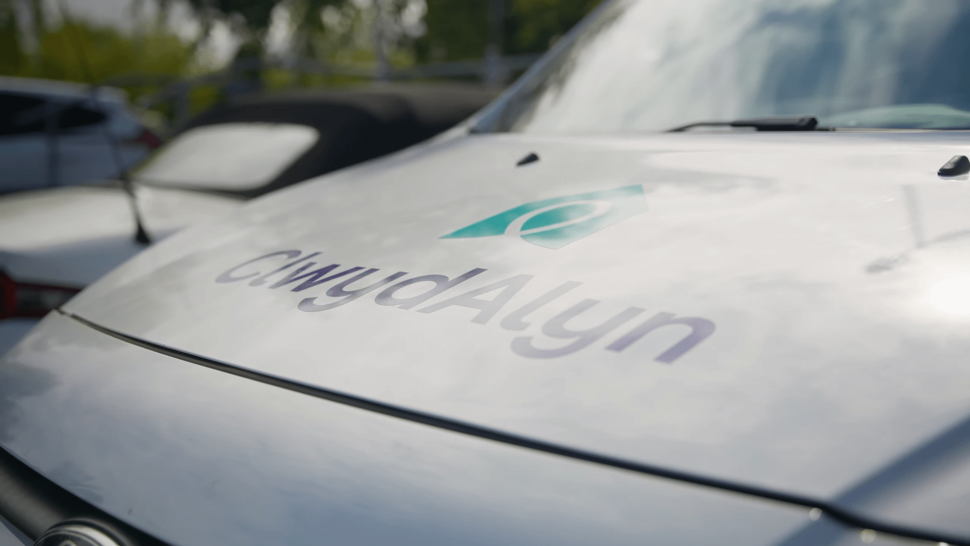 Bonnet of Clwydalyn van showing logo