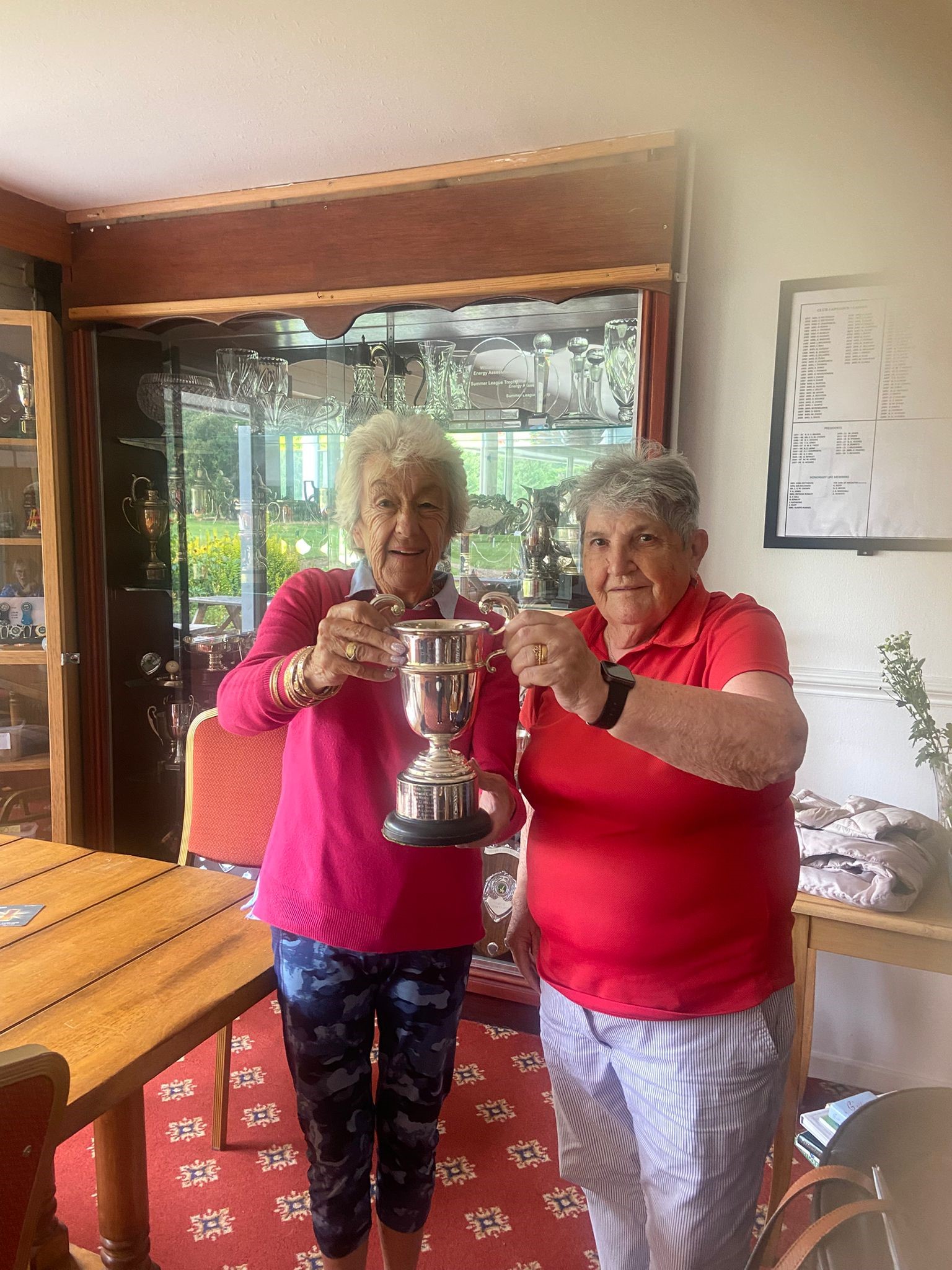 86-Year-Old Gladys Wins Prestigious Golfing Trophy